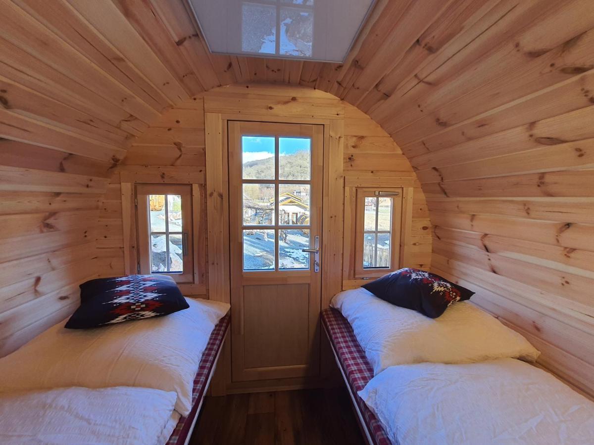 Complex Butoaiele Transilvaniei - Cazare & Spa - Natura - Relaxare Mediaş الغرفة الصورة