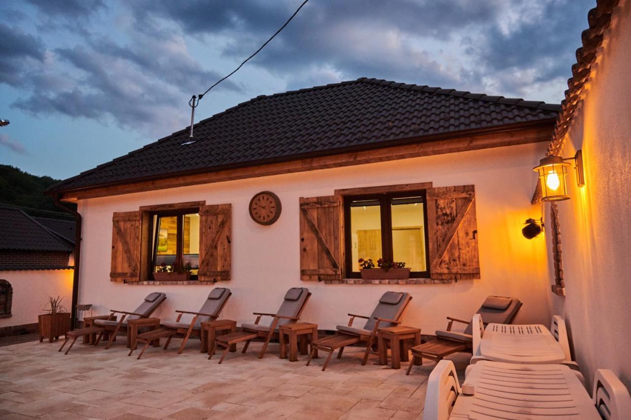 Complex Butoaiele Transilvaniei - Cazare & Spa - Natura - Relaxare Mediaş المظهر الخارجي الصورة