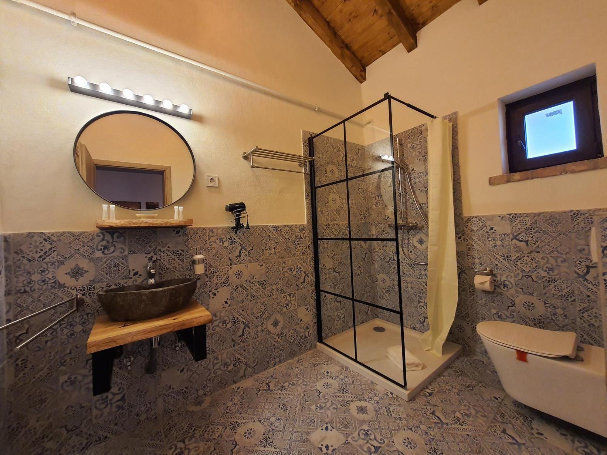 Complex Butoaiele Transilvaniei - Cazare & Spa - Natura - Relaxare Mediaş المظهر الخارجي الصورة